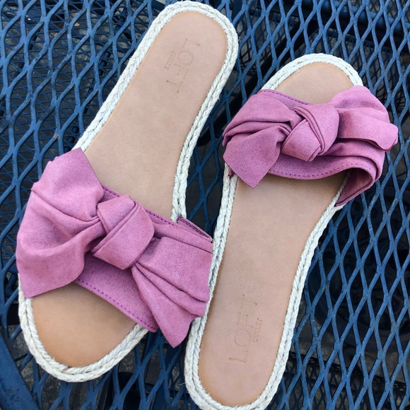NWOT The Loft Bow Sandals - Picture 2 of 4